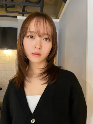 ミディアム レイヤー べージュ 白石研太のヘアスタイル