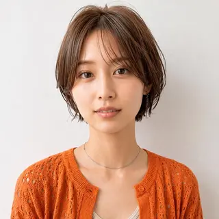 ショート 庭木華瑠🐾ボブ🧡 透明感カラー✨のヘアスタイル