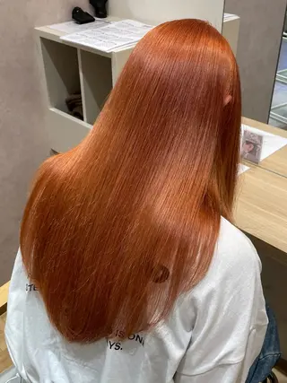 ロング カラー イトウ ミユのヘアスタイル