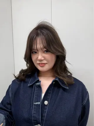 ミディアム chino /艶カラー🤍のヘアスタイル