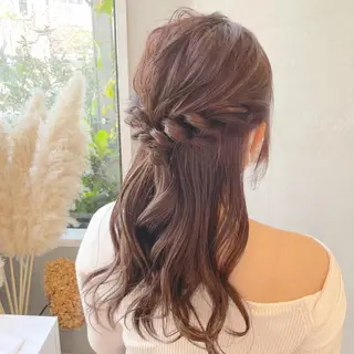 ミディアム カラー ヘアアレンジ 愛されカラー🩷 はるなのヘアスタイル