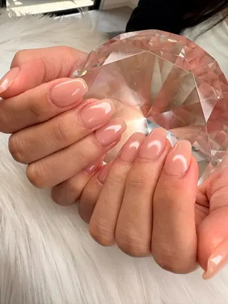ショート Tiny Bliss 🐈‍⬛のネイルデザイン