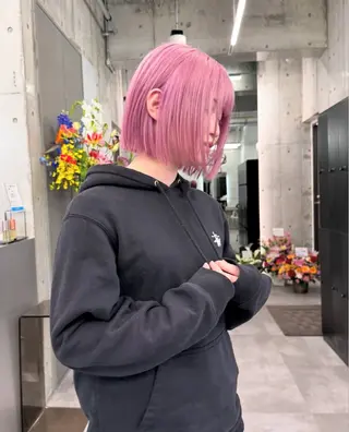 ショート カラー 似合わせボブカット Anonのヘアスタイル