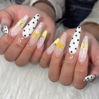 ネイル LAVISH manaのネイルデザイン