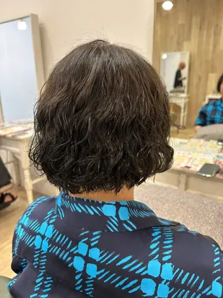 ショート パーマ 梶田 伸篤のヘアスタイル