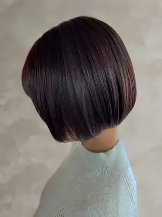 ショート 似合わせカットカラー 🌿つじおかるみのヘアスタイル