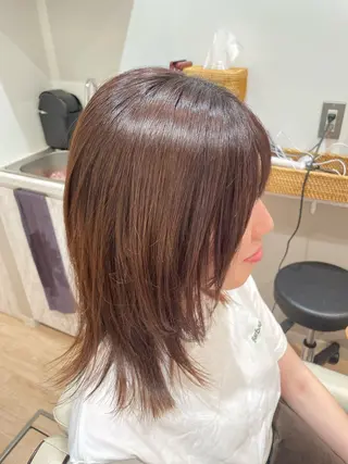 ミディアム 齋藤 真子のヘアスタイル