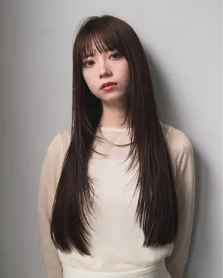 ロング レイヤー/顔周り カット/松岡 祥利のヘアスタイル