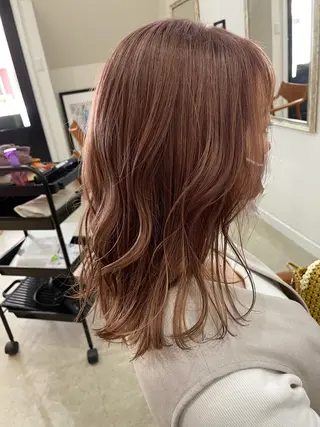 セミロング カラー miho 🌼🌼🌼のヘアスタイル
