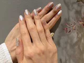 ネイル 屋代 菜穂子のネイルデザイン