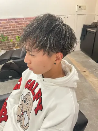 ショート カラー パーマ 💈メンズパーマ &メッシュ南谷💈のヘアスタイル