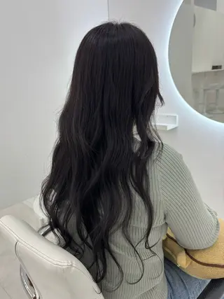 ロング カラー 【aini天王寺】 𝐚𝐢𝐫𝐢✂︎のヘアスタイル