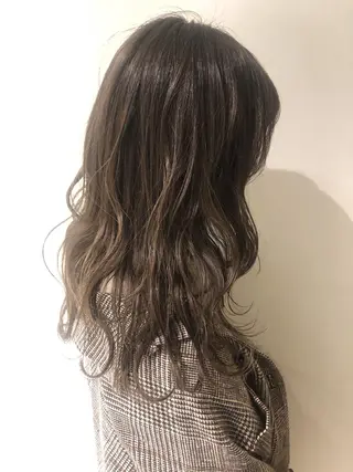 ミディアム 夜23時まで予約🉑 reverieあきらのヘアスタイル