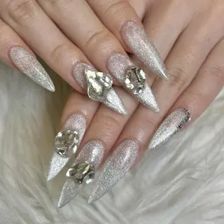 ネイル Azusa🩵 ネイル💅🏻南森町のネイルデザイン