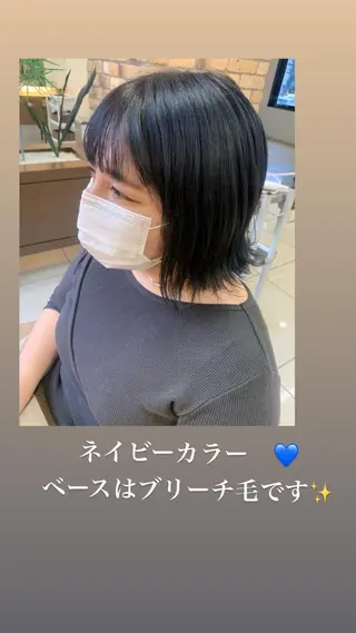 ミディアム カラー 羽エクステ🪽 🤍まき🤍のヘアスタイル