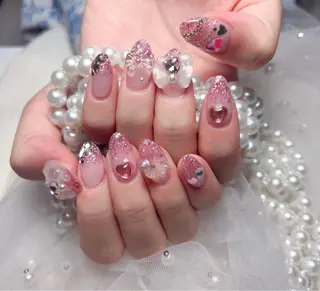 ネイル 🎀M nails✨ ビューティーのネイルデザイン