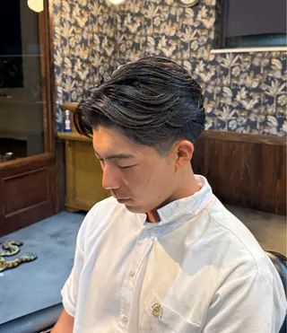 ショート 松下 寛人のヘアスタイル