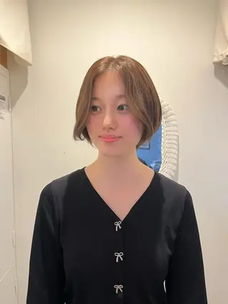 ショート カラー loty shionのヘアスタイル
