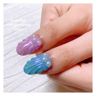 ミディアム ネイル 🐾enen style 🐾のネイルデザイン
