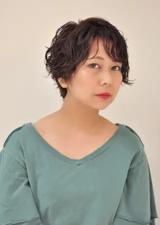 ショート 稲田 結衣夏のヘアスタイル