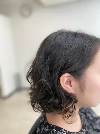 ショート パーマ 長谷川 誠志のヘアスタイル