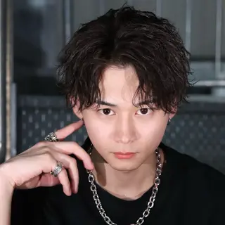 ショート カラー パーマ メンズ 木代 ひめりのヘアスタイル
