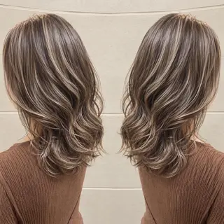 ロング カラー ブリーチカラー矢場町 ハイトーン 栄 平野のヘアスタイル