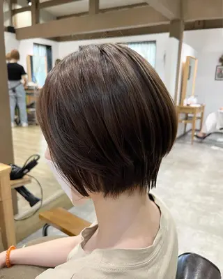 ショート カラー 浅野 ダイジロウのヘアスタイル