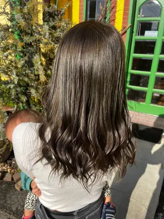 セミロング カラー 大坪 拓斗のヘアスタイル