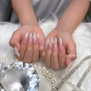 ネイル 𝑆𝐸𝑅𝐴♡ 大人ギャル ワンホンのネイルデザイン