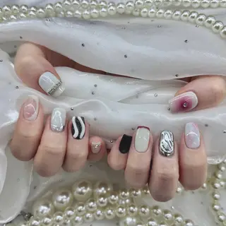 ネイル グエン リンのネイルデザイン