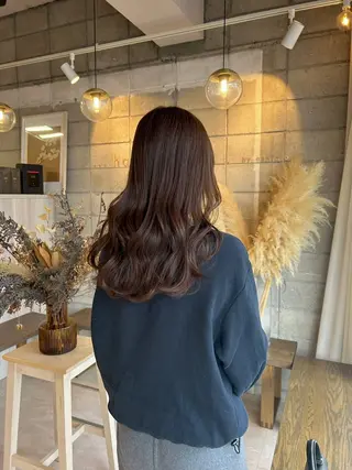 ロング カラー 眞名子 瑞紀のヘアスタイル