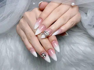 ネイル Cloudy Chan Nailのネイルデザイン