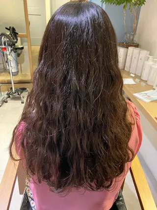 ロング 阿部 貴子のヘアスタイル
