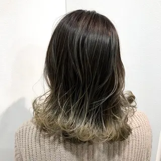 ミディアム ヤマシタ ミサキのヘアスタイル