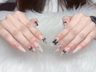 ミディアム GOHOUBI Nail 心斎橋店のネイルデザイン