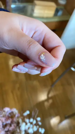 ネイル crystal ⭐︎ colorのネイルデザイン