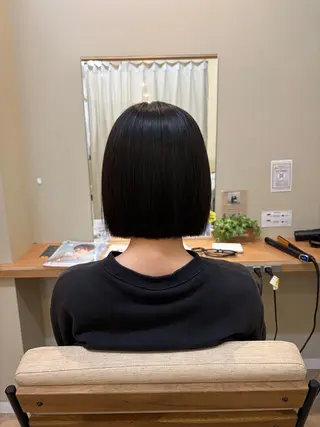 ショート chiba/艶カラー /ザクザクレイヤーのヘアスタイル
