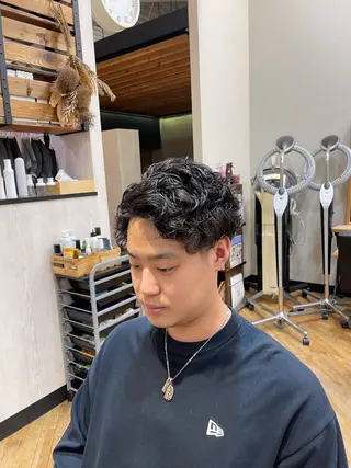 ショート パーマ メンズ 佐藤 海璃のヘアスタイル