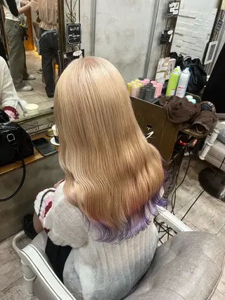 ロング カラー 艶髪/ハイトーン/ ヘアセット/モエノのヘアスタイル