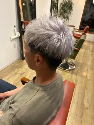 カラー メンズ 清水 美香のヘアスタイル