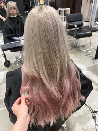 ロング デザインカラー/原色 /艶髪/Nozomiのヘアスタイル