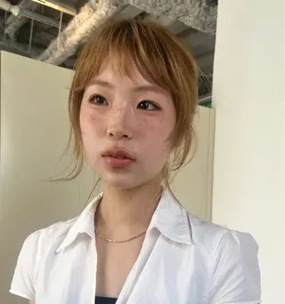 セミロング カラー ヘアアレンジ 🎀suzuna 透明感colorのヘアスタイル