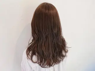 セミロング カラー 伊藤 さやかのヘアスタイル