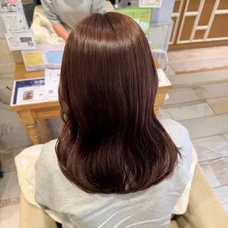 ミディアム カラー 小柳 夏美のヘアスタイル
