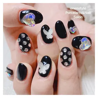 ミディアム ネイル 🐾enen style 🐾のネイルデザイン
