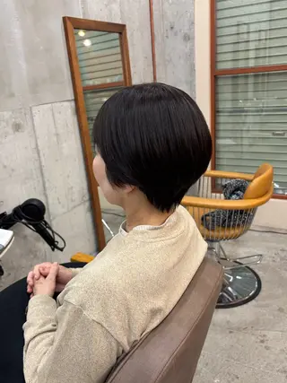 ショート アキホ /カット✁カラーのヘアスタイル