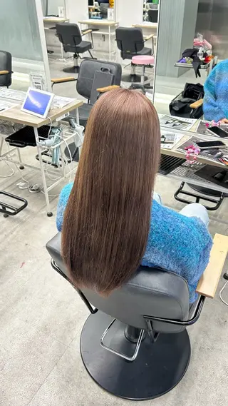 ロング カラー himari💜 酸性ストレートのヘアスタイル