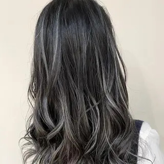 セミロング カラー 髪質改善カラー韓国風 レイヤーtudaのヘアスタイル
