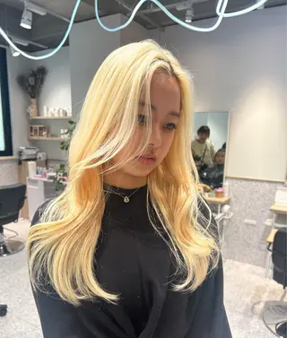 ロング カラー ヘアアレンジ ♡透明感カラー★ ネイル/しの♡のヘアスタイル